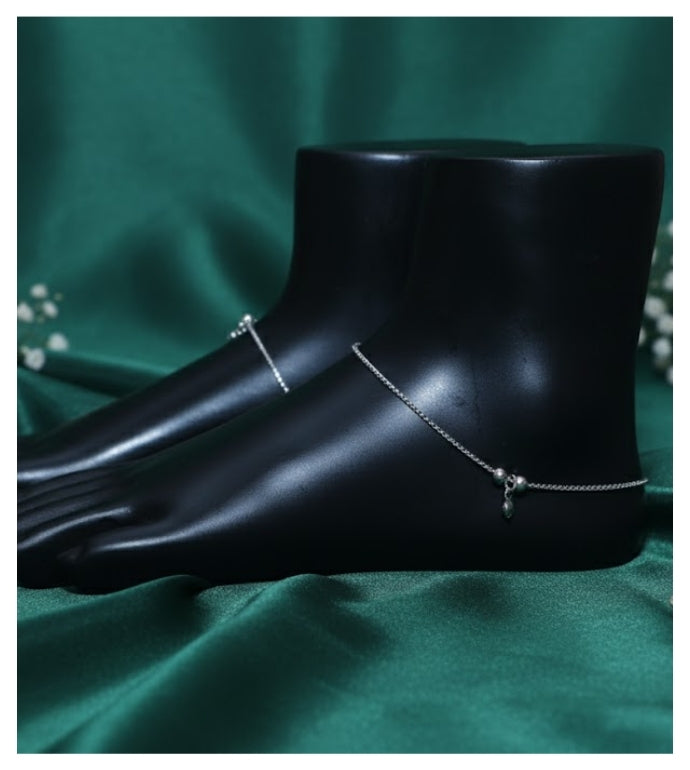 Dazzling Drape 92.5 Silver Anklet