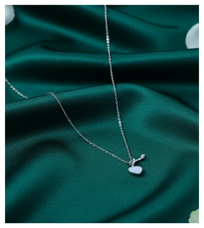 Key to My Heart 92.5 Silver Pendent