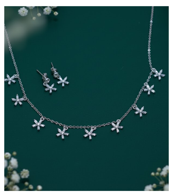Sparkling Blossom 92.5 Silver Jewellery Set