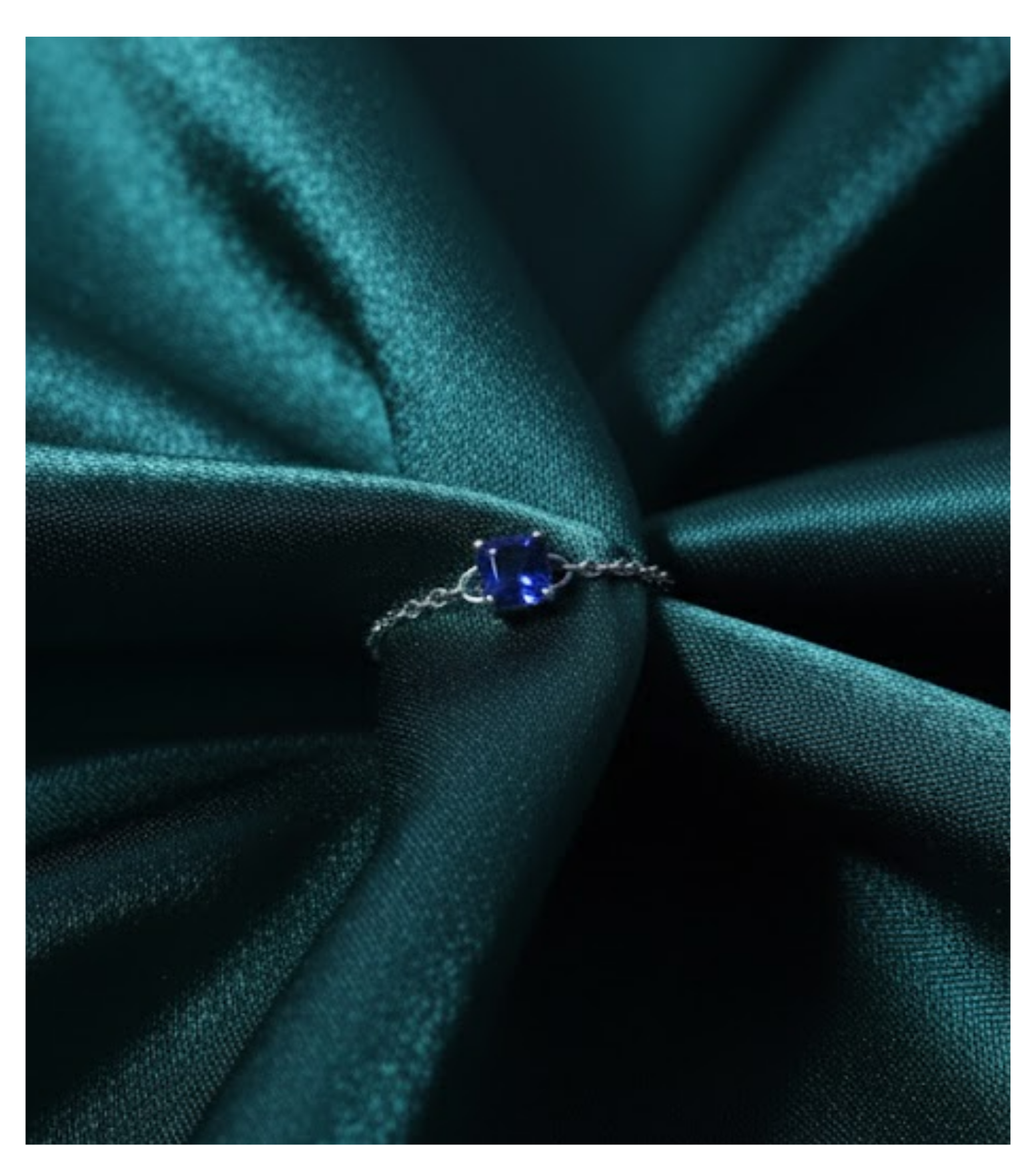 Sapphire Square Adjustable 92.5 Silver Chain Ring