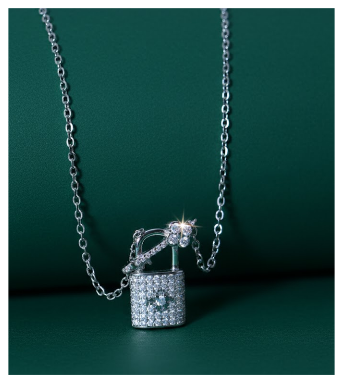 Locked in Love 92.5 Silver Pendant