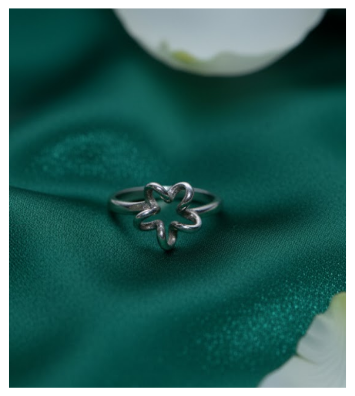 Silver Petal Charm 92.5 Silver Ring