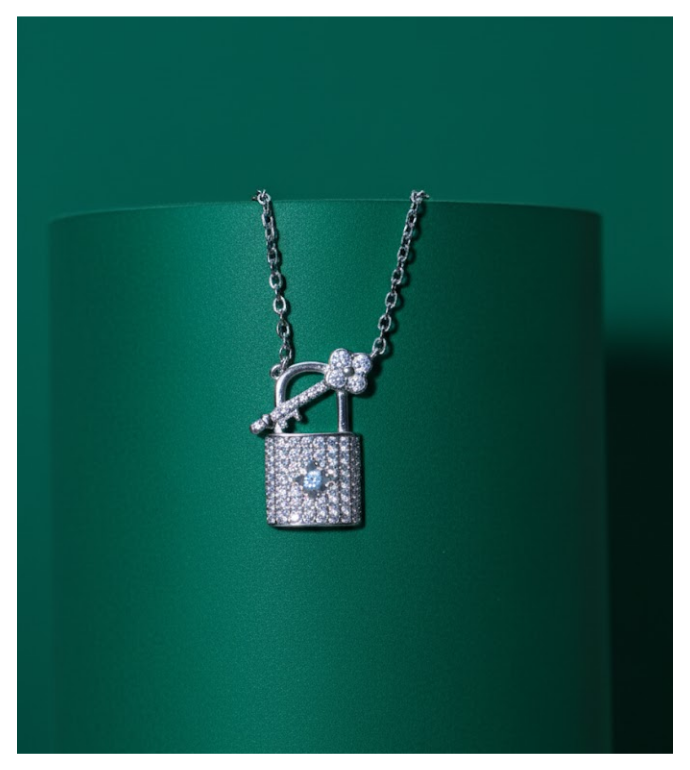 Locked in Love 92.5 Silver Pendant